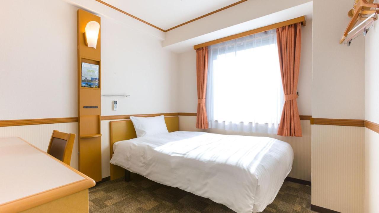 Toyoko Inn Fukuoka Tenjin Εξωτερικό φωτογραφία